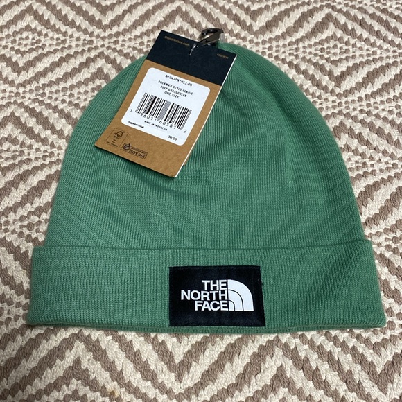 New the north face dock worker recycled beanie hat - Picture 2 of 9